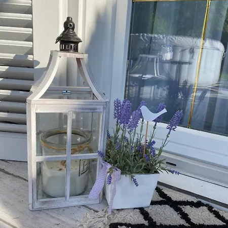 Scamard Villa Zamárdi