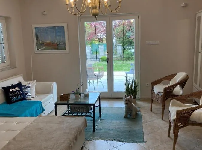 Scamard Villa Zamárdi